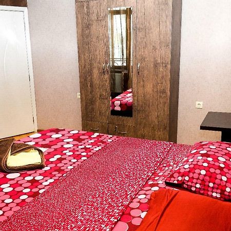 Kiev Hostel Tbilisi Ruang foto