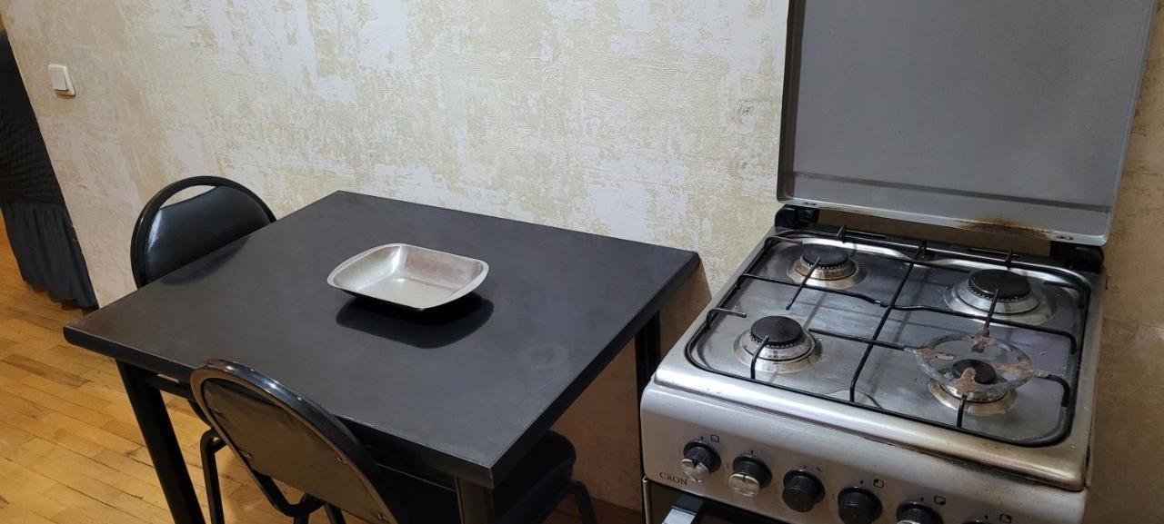 Kiev Hostel Tbilisi Bagian luar foto