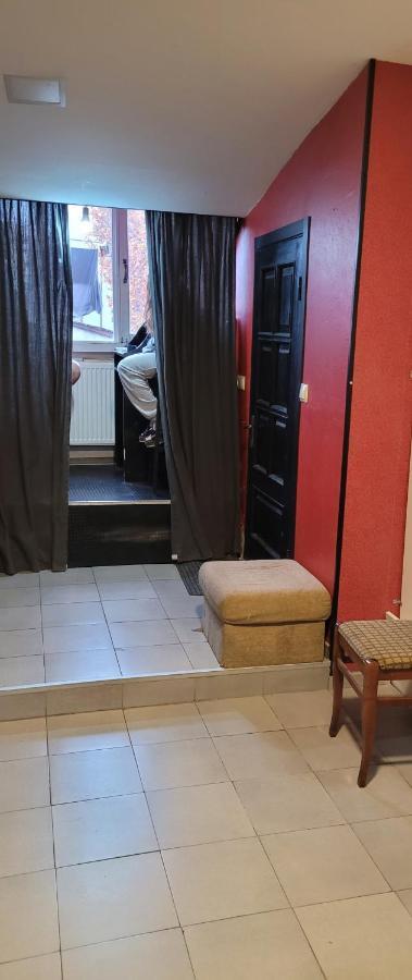 Kiev Hostel Tbilisi Bagian luar foto