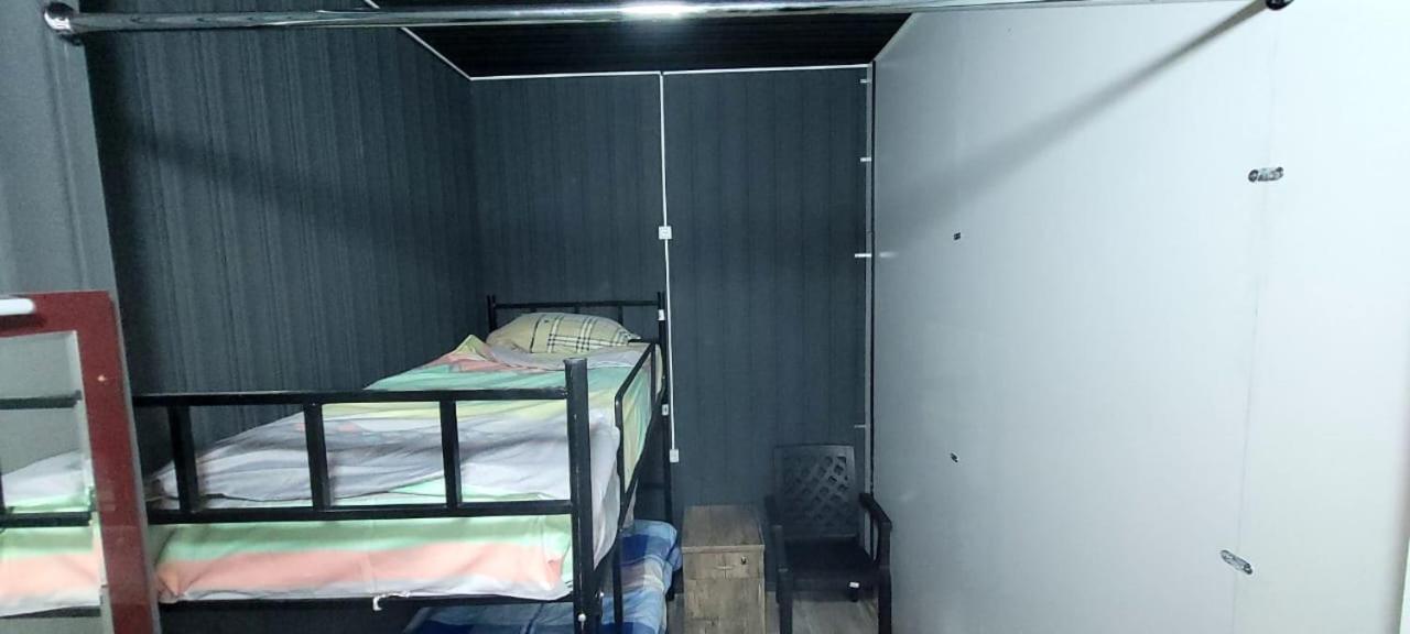 Kiev Hostel Tbilisi Bagian luar foto