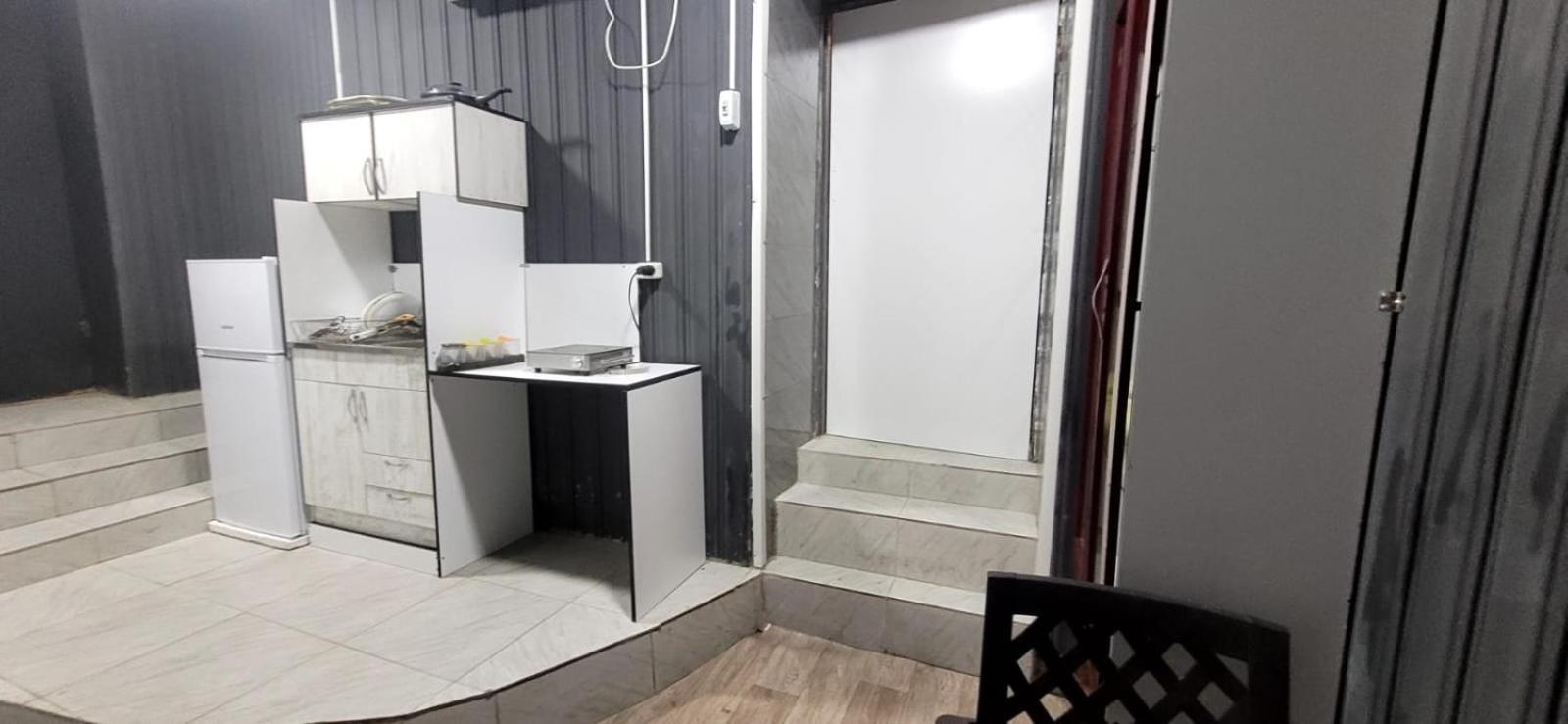 Kiev Hostel Tbilisi Bagian luar foto