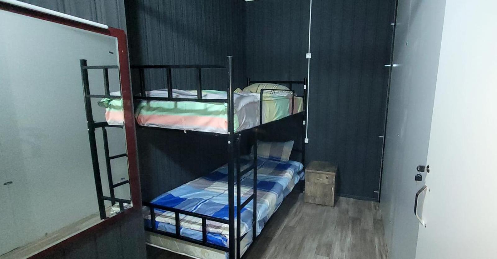 Kiev Hostel Tbilisi Bagian luar foto