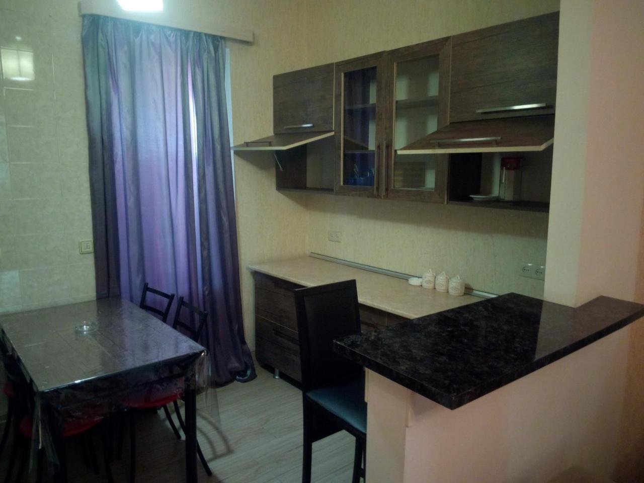 Kiev Hostel Tbilisi Bagian luar foto