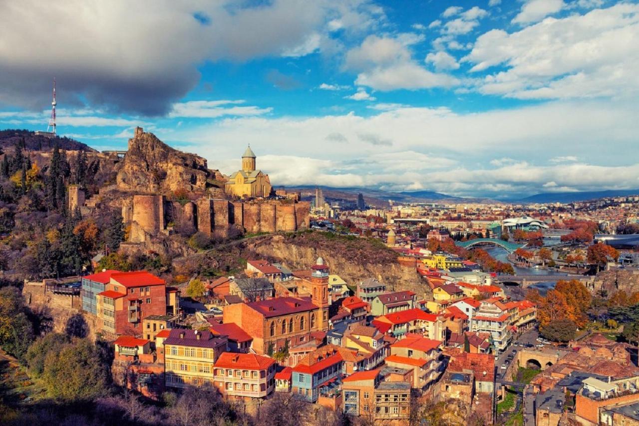Kiev Hostel Tbilisi Bagian luar foto