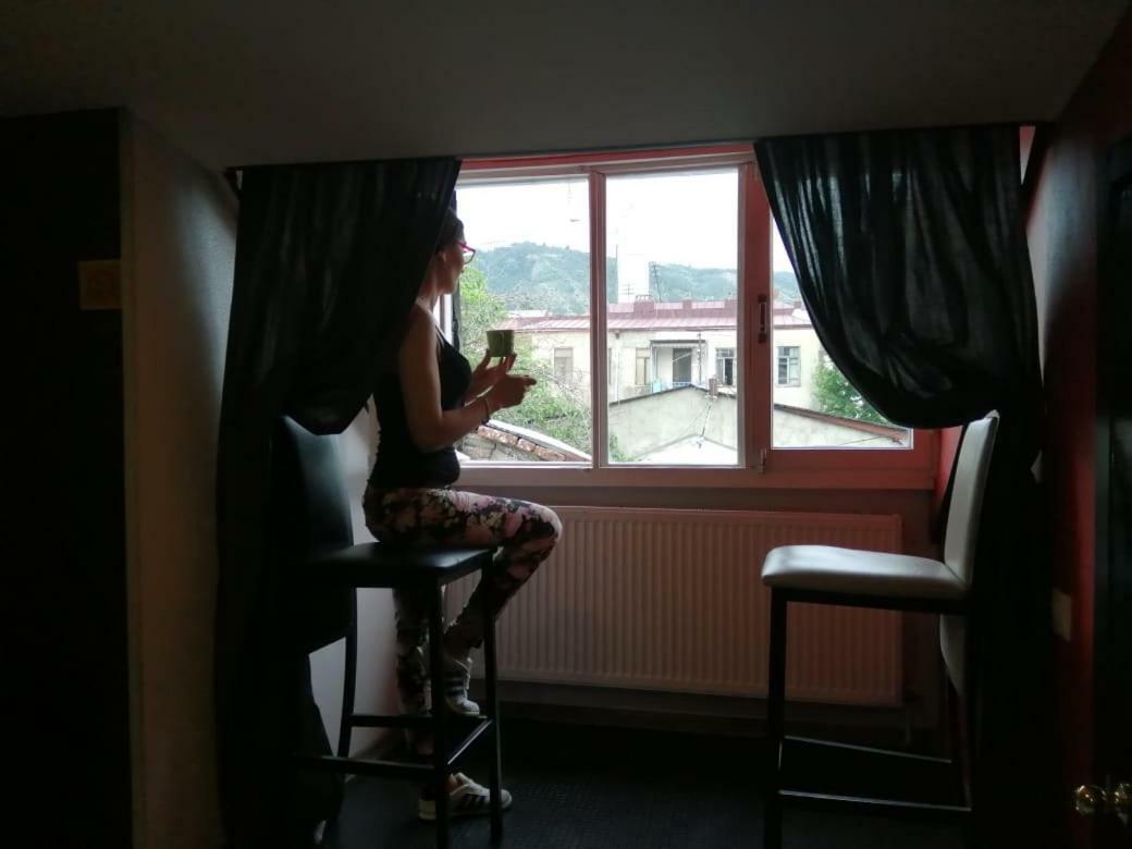 Kiev Hostel Tbilisi Bagian luar foto